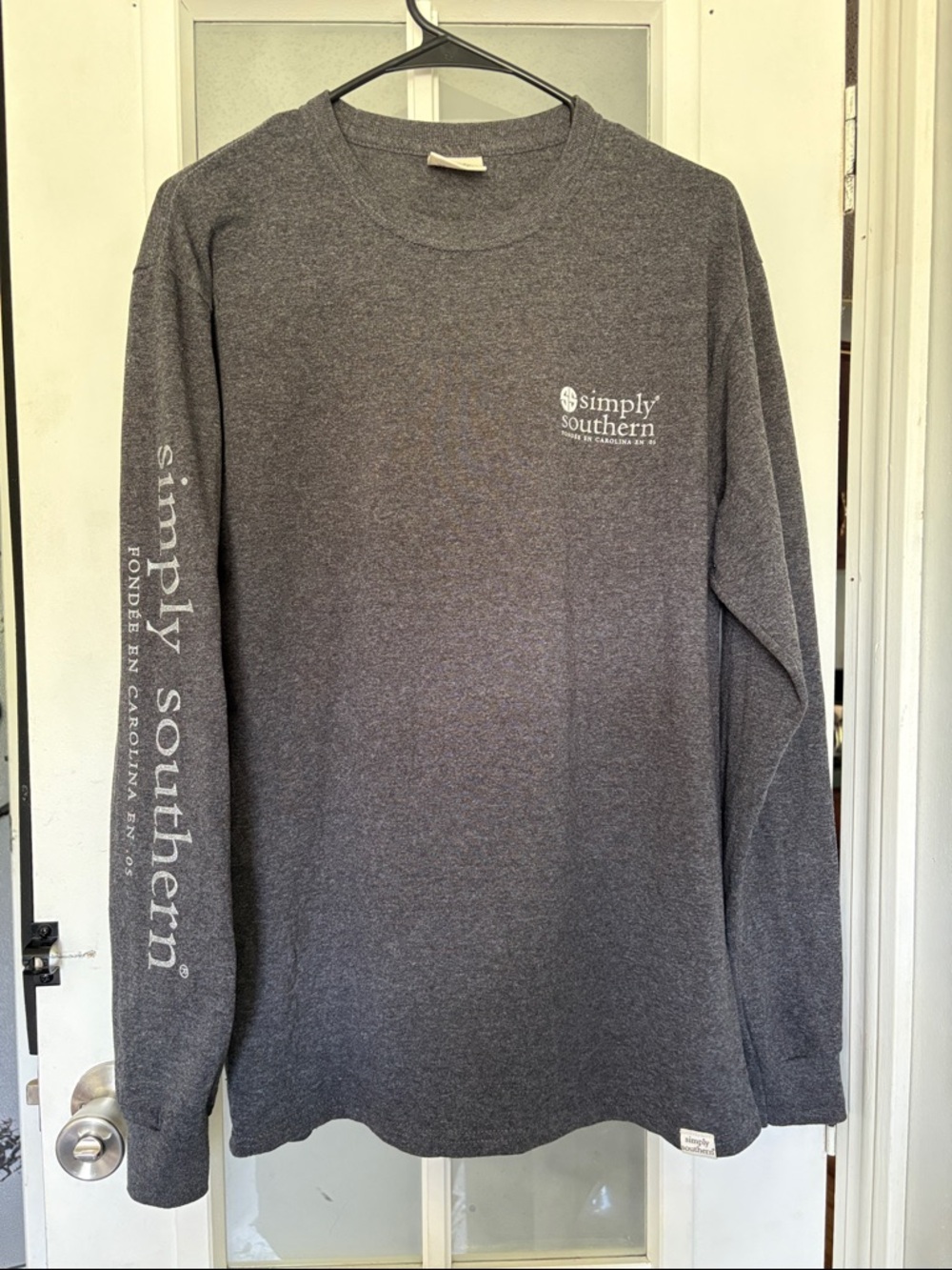 Simply Southern women’s Long Sleeve Tee — Charcoal Gray